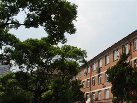 上海外国语大学校园图片_大学图片6
