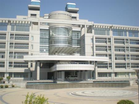 辽宁工业大学校园图片_校园图片2