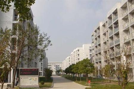 上海中侨职业技术学院