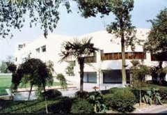 填报问题:成都航空职业学院是公办还是民办专科？