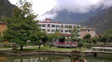四川民族学院招专科生吗？