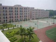 志愿填报:广东农工商职业学院是公办还是民办专科？