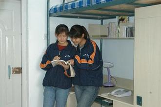 吉林医药学院宿舍图片_寝室图片12