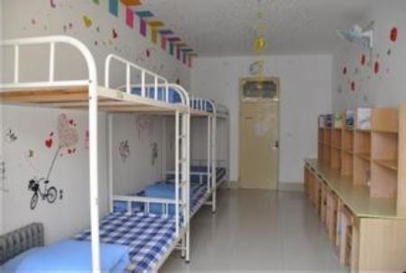 聊城职业技术学院宿舍图片_寝室图片4