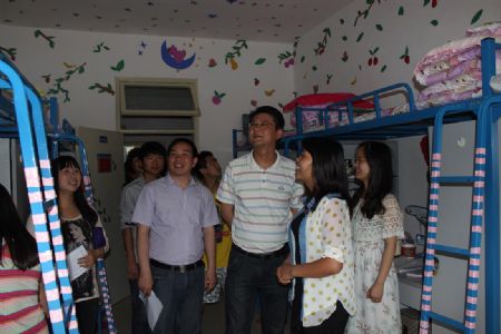 贵州师范学院宿舍图片_寝室图片12