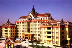 填报问题:浙江东方职业学院是公办还是民办大专？