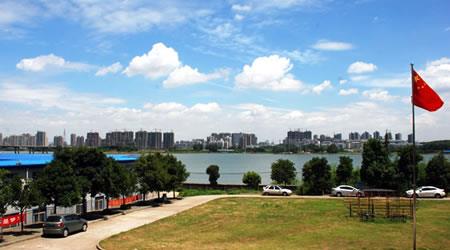 湖北生物科技职业学院校园图片_大学图片4