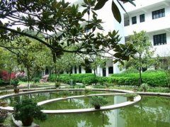 填报问题:长沙职业学院是公办还是民办大专？