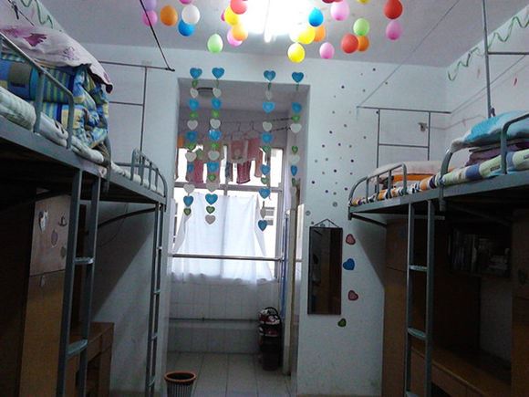 岳阳职业技术学院宿舍图片_寝室图片12