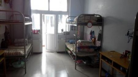 安阳职业技术学院宿舍图片_寝室图片4