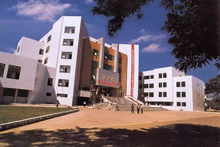 辽宁大学