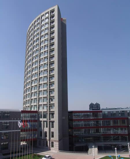 天津商业大学校园图片_大学图片2